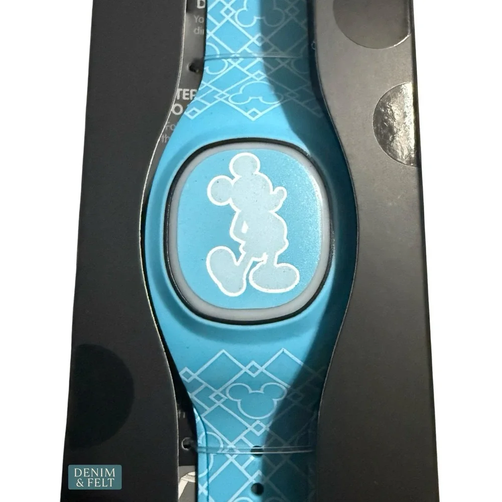 NEW Disney Parks Mickey Mouse Silhouette MagicBand+ Blue Interactive Wristband